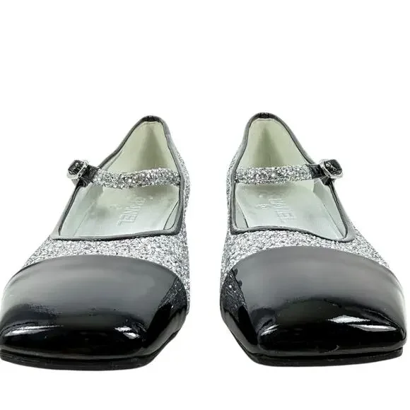 Chanel Glitter Patent Leather Cap Toe Mary Jane Pumps Silver Size 39.5 - Picture 5 of 12